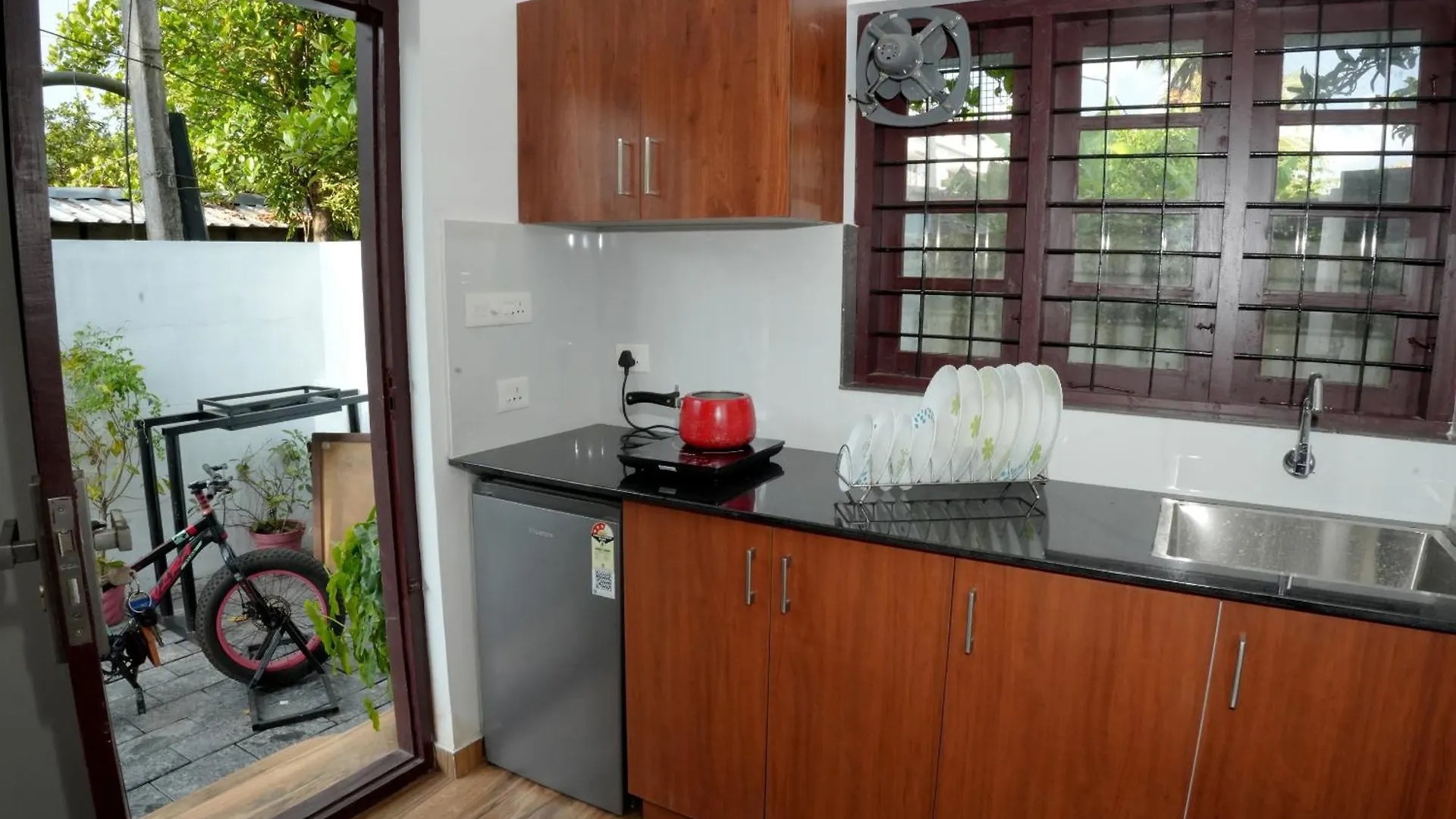 Dune Hostel Alappuzha