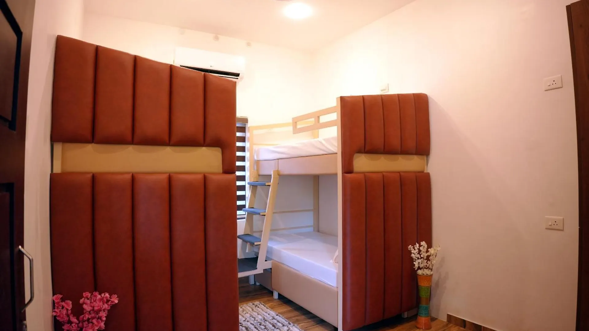 Dune Hostel Alappuzha India